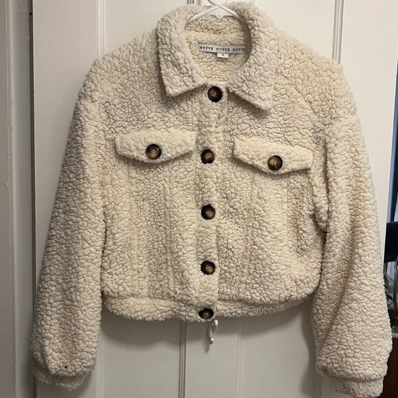 HYFVE Play It Right Teddy Fabric Button-down cropped Jacket cream size small - Picture 5 of 10